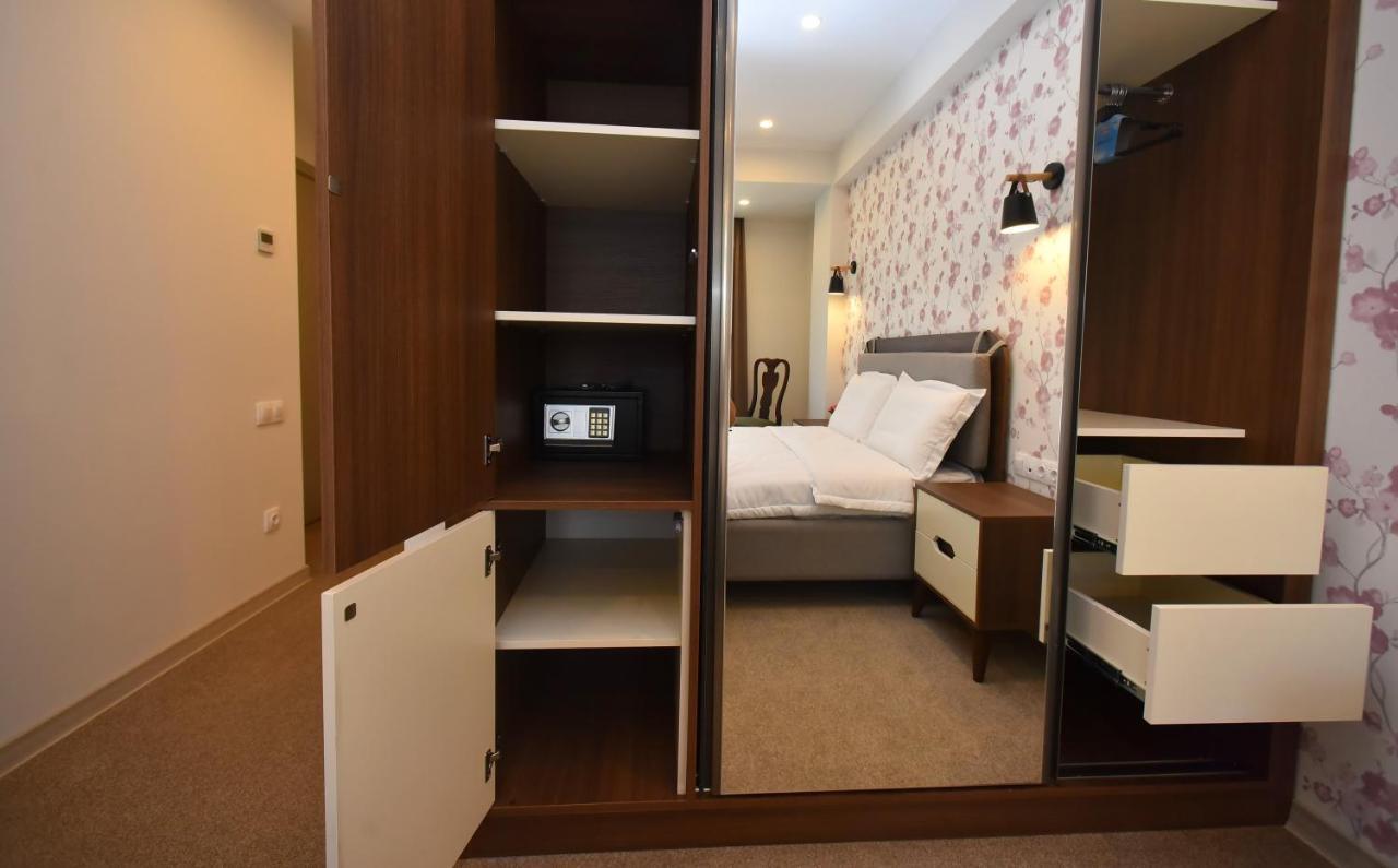 Hotel Avenue 30 Erévan Extérieur photo