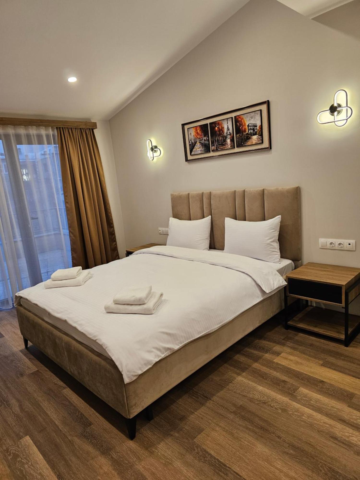 Hotel Avenue 30 Erévan Extérieur photo
